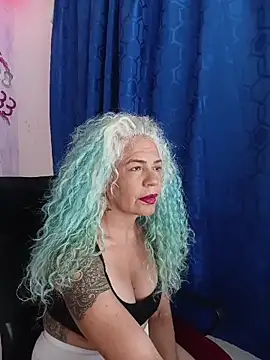 freyadevil333 online show from 04.25.26