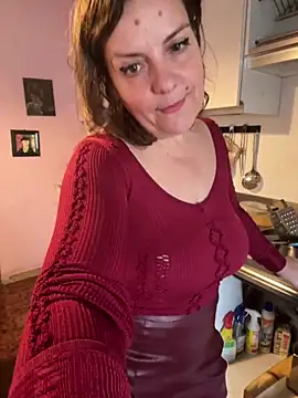 Snapshot of Sunbelxx chatting on 03.10.26 Sunbelxx online show from 03.10.26