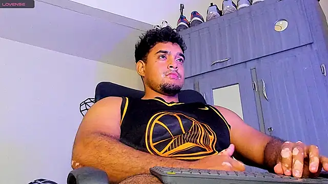 Big furry bear13 online show from 02.21.25