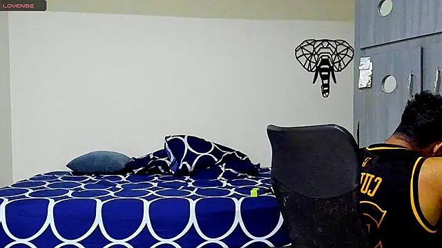 Big furry bear13 online show from 02.26.25