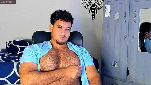 Big furry bear13 online show from 03.07.25