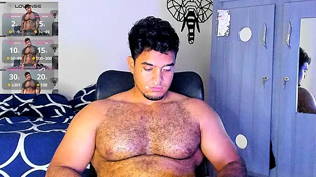 Big furry bear13 online show from 03.08.25