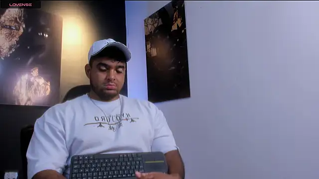 Big furry bear13 online show from 11.10.25