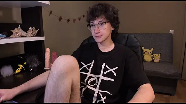 Snapshot of zackstivens chatting on 02.13.25 zackstivens online show from 02.13.25