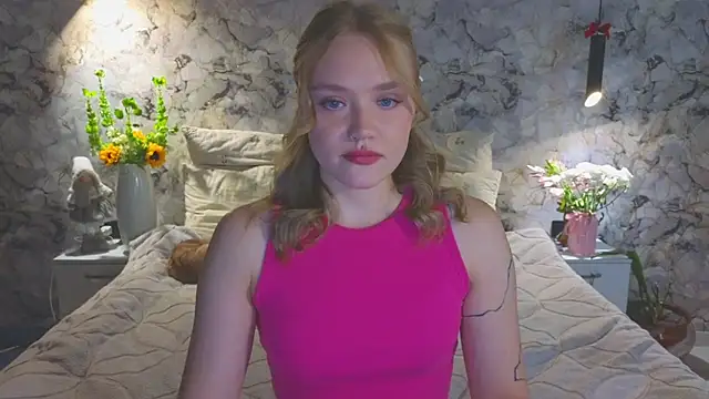 Snapshot of Aurora_Golden1 chatting on 07.13.26 Aurora Golden1 online show from 07.13.26