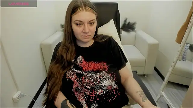 AlisaBacker online show from 12.27.24