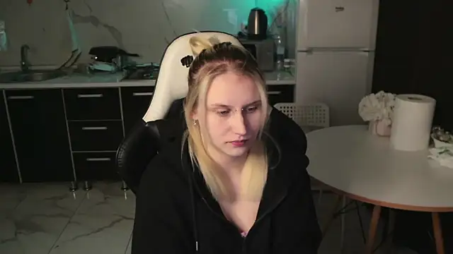 MertyXX online show from 04.12.26