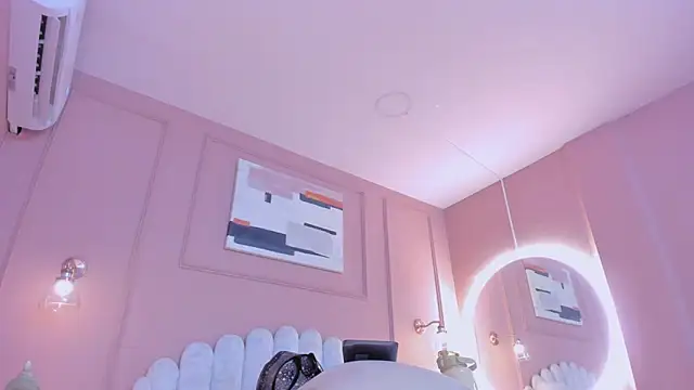 Snapshot of lia_ass_ chatting on 02.06.25 lia ass online show from 02.06.25