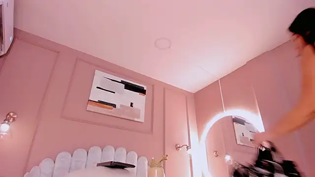 Snapshot of lia_ass_ chatting on 09.23.25 lia ass online show from 09.23.25