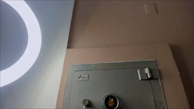 Snapshot of lia_ass_ chatting on 12.04.25 lia ass online show from 12.04.25