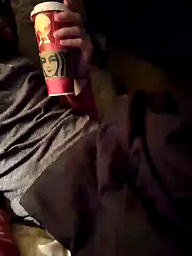 Snapshot of dickdaddydeadpool chatting on 12.19.24 dickdaddydeadpool online show from 12.19.24