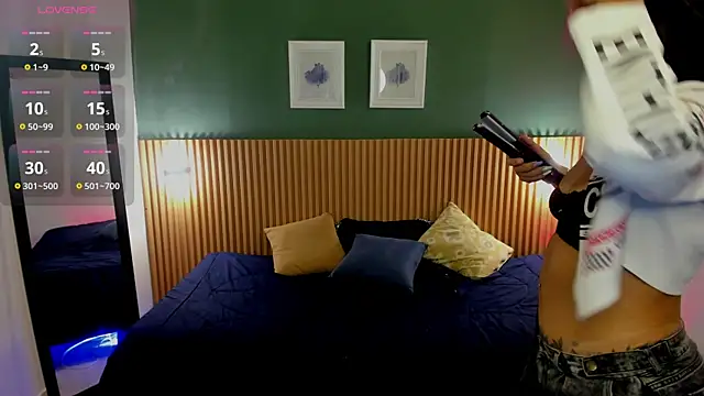 kristen kassi online show from 04.10.26