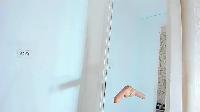 NATALIE PARKERR online show from 02.19.25