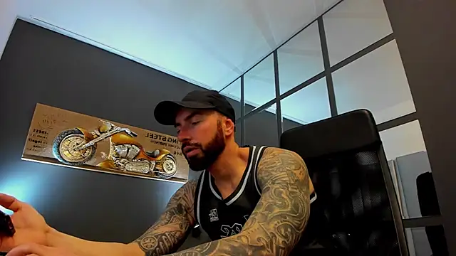 AronGrant online show from 01.10.25