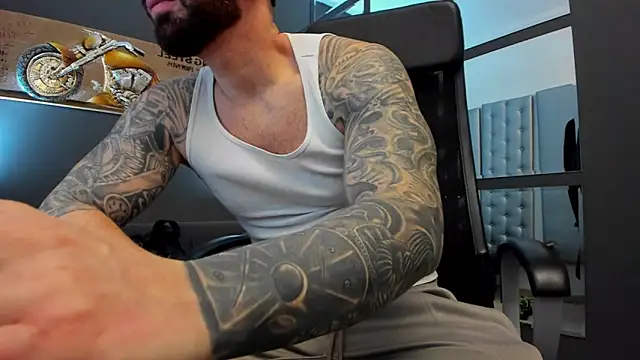 AronGrant online show from 02.05.25