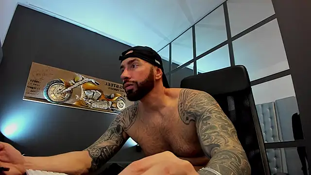 AronGrant online show from 03.05.25