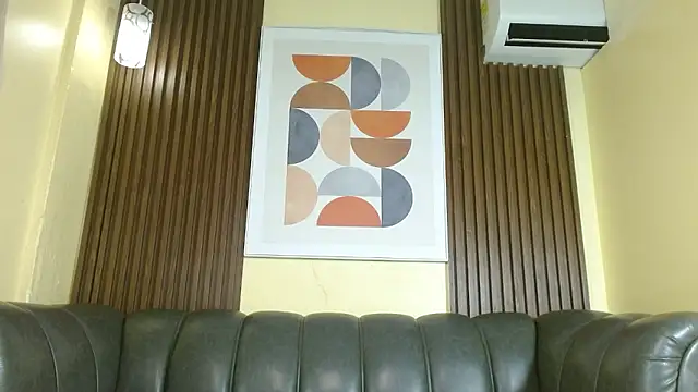 Nicole Ramires online show from 03.06.26