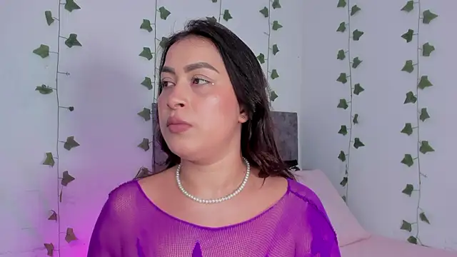 Snapshot of Miaa_Garcia chatting on 07.31.26 Miaa Garcia online show from 07.31.26