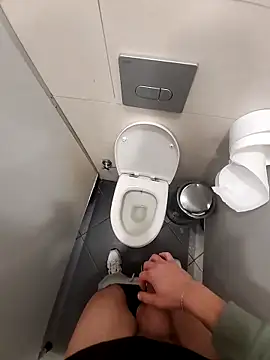 Snapshot of sevvvvsevvvv1 chatting on 02.18.26 sevvvvsevvvv1 online show from 02.18.26