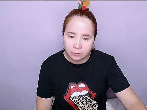 SubLayla01 online show from 04.06.26