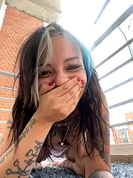 Snapshot of Alicia_Ortiiz chatting on 10.25.25 Alicia Ortiiz online show from 10.25.25