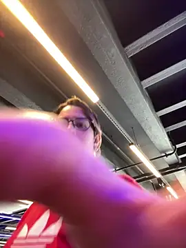 Snapshot of amooraaamoon chatting on 11.09.25 amooraaamoon online show from 11.09.25