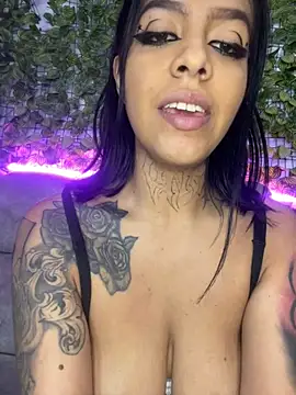 Snapshot of AbbyFtLuna chatting on 12.07.24 AbbyFtLuna online show from 12.07.24