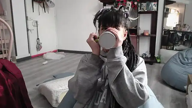 Hellen dumont online show from 12.02.25