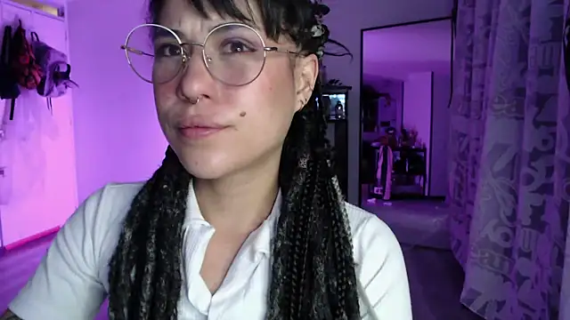 Snapshot of Hellen_dumont chatting on 12.05.25 Hellen dumont online show from 12.05.25