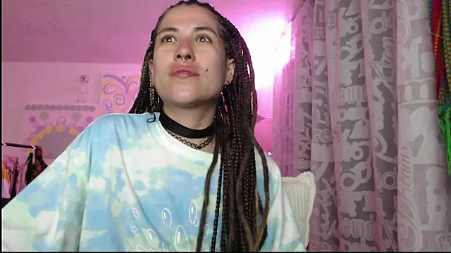 Snapshot of Hellen_dumont chatting on 04.26.26 Hellen dumont online show from 04.26.26