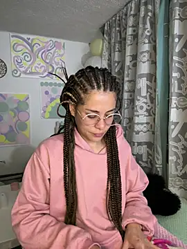Snapshot of Hellen_dumont chatting on 05.01.26 Hellen dumont online show from 05.01.26