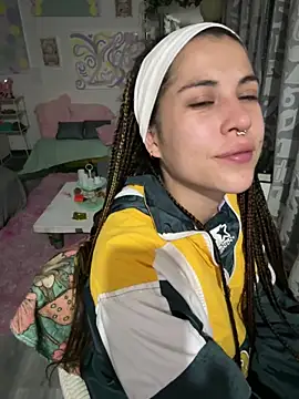 Snapshot of Hellen_dumont chatting on 05.19.26 Hellen dumont online show from 05.19.26