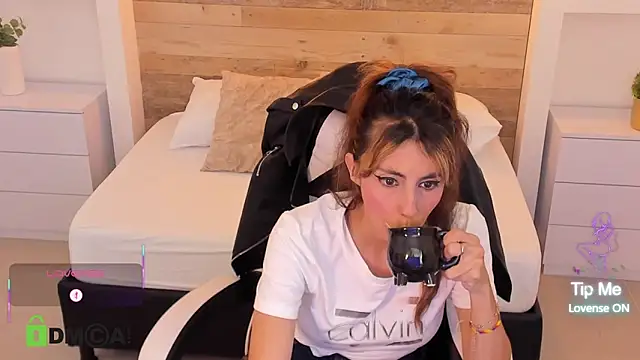 candy summer28 online show from 10.23.25