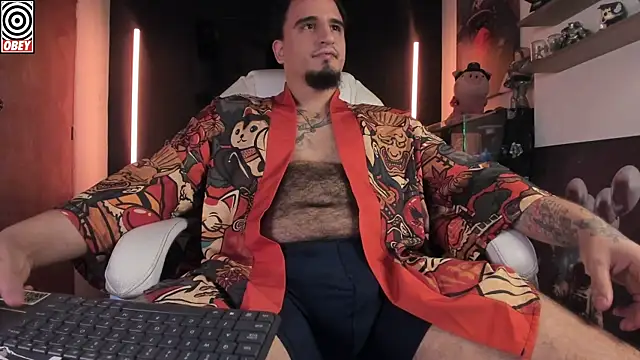 kingbear777 online show from 04.10.26