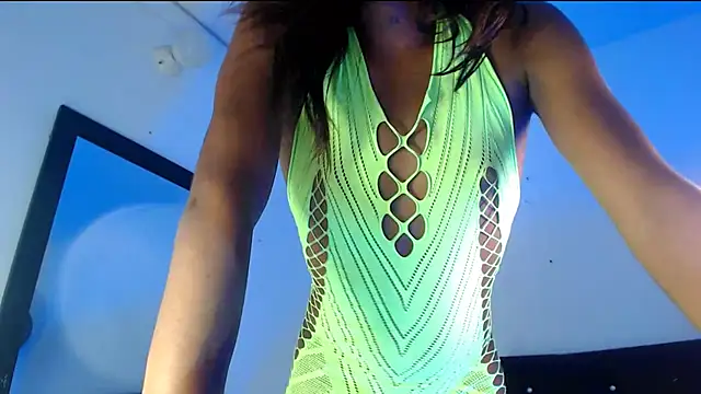 Snapshot of Orianadollx chatting on 01.17.25 Orianadollx online show from 01.17.25