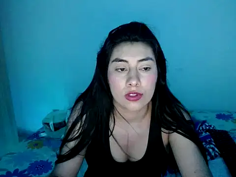 Snapshot of _katerin_love1 chatting on 11.07.25 katerin love1 online show from 11.07.25