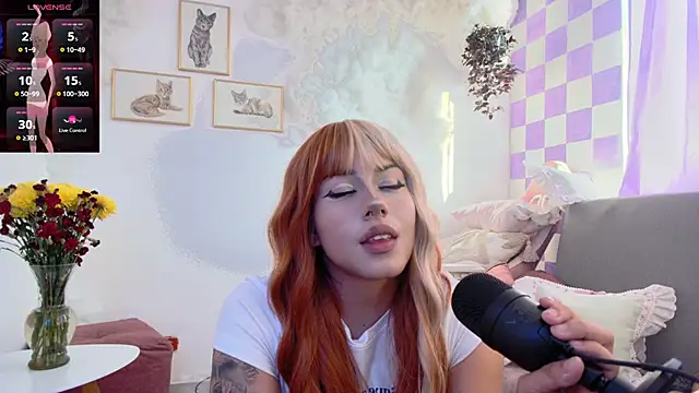 Snapshot of Ag4ta_ chatting on 02.19.25 Ag4ta online show from 02.19.25