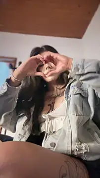 Snapshot of Ag4ta_ chatting on 11.16.25 Ag4ta online show from 11.16.25