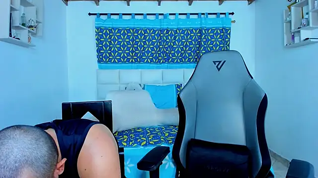 xxx sweet couple  online show from 01.17.25