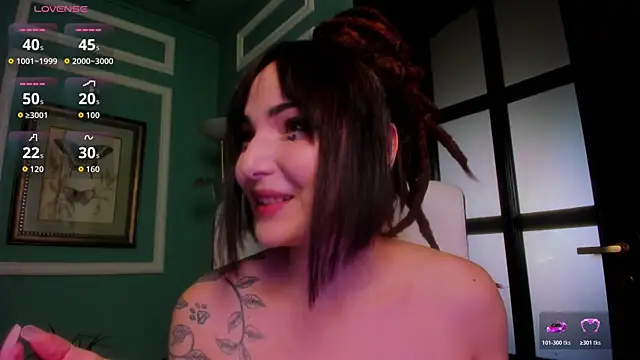 1Munique online show from 12.16.25