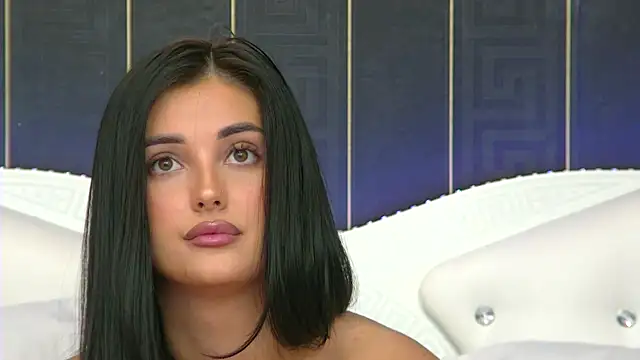 SophiaVilner online show from 12.13.25