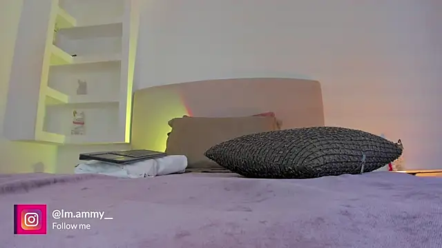 Snapshot of Ammy_xx chatting on 03.05.25 Ammy xx online show from 03.05.25