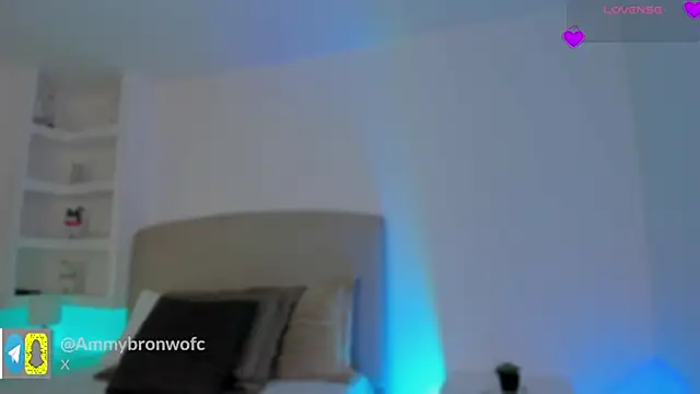 Snapshot of Ammy_xx chatting on 09.11.25 Ammy xx online show from 09.11.25