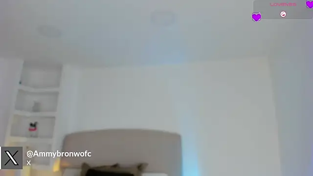 Snapshot of Ammy_xx chatting on 09.26.25 Ammy xx online show from 09.26.25