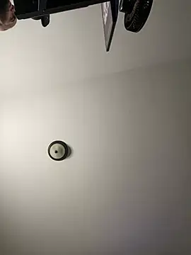 queentozi online show from 01.28.25