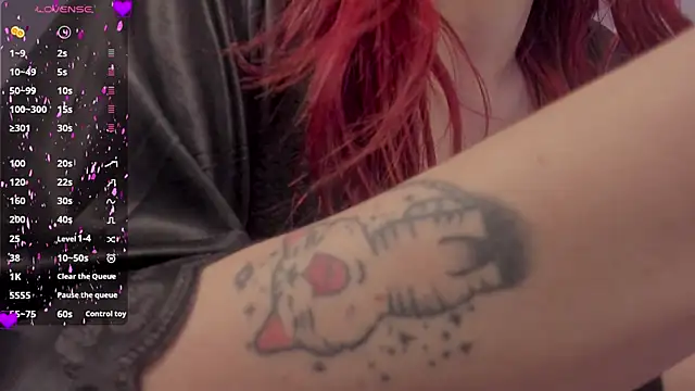 ScarletGV online show from 03.08.25