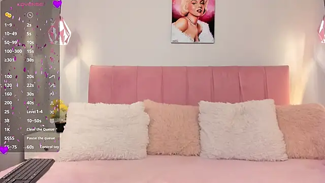 ScarletGV online show from 03.14.25