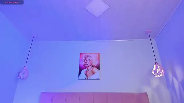 ScarletGV online show from 09.10.25