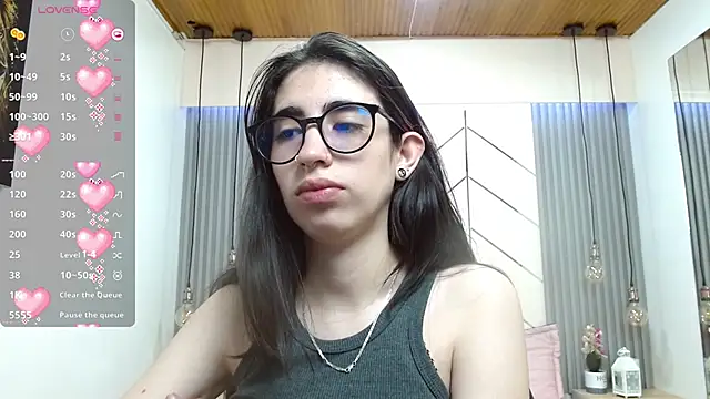 Snapshot of LenaRoses chatting on 12.18.24 LenaRoses online show from 12.18.24