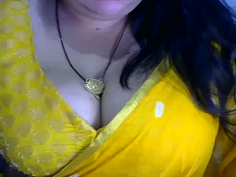Snapshot of dramebaz_queen chatting on 07.16.26 dramebaz queen online show from 07.16.26